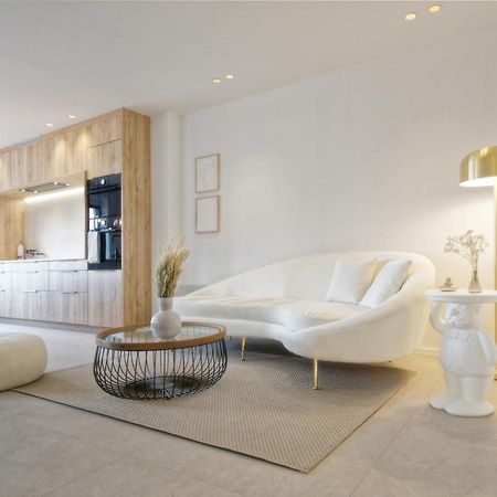 Aparthotel Les Terrasses De Sainte Waudru Mons  Exterior foto